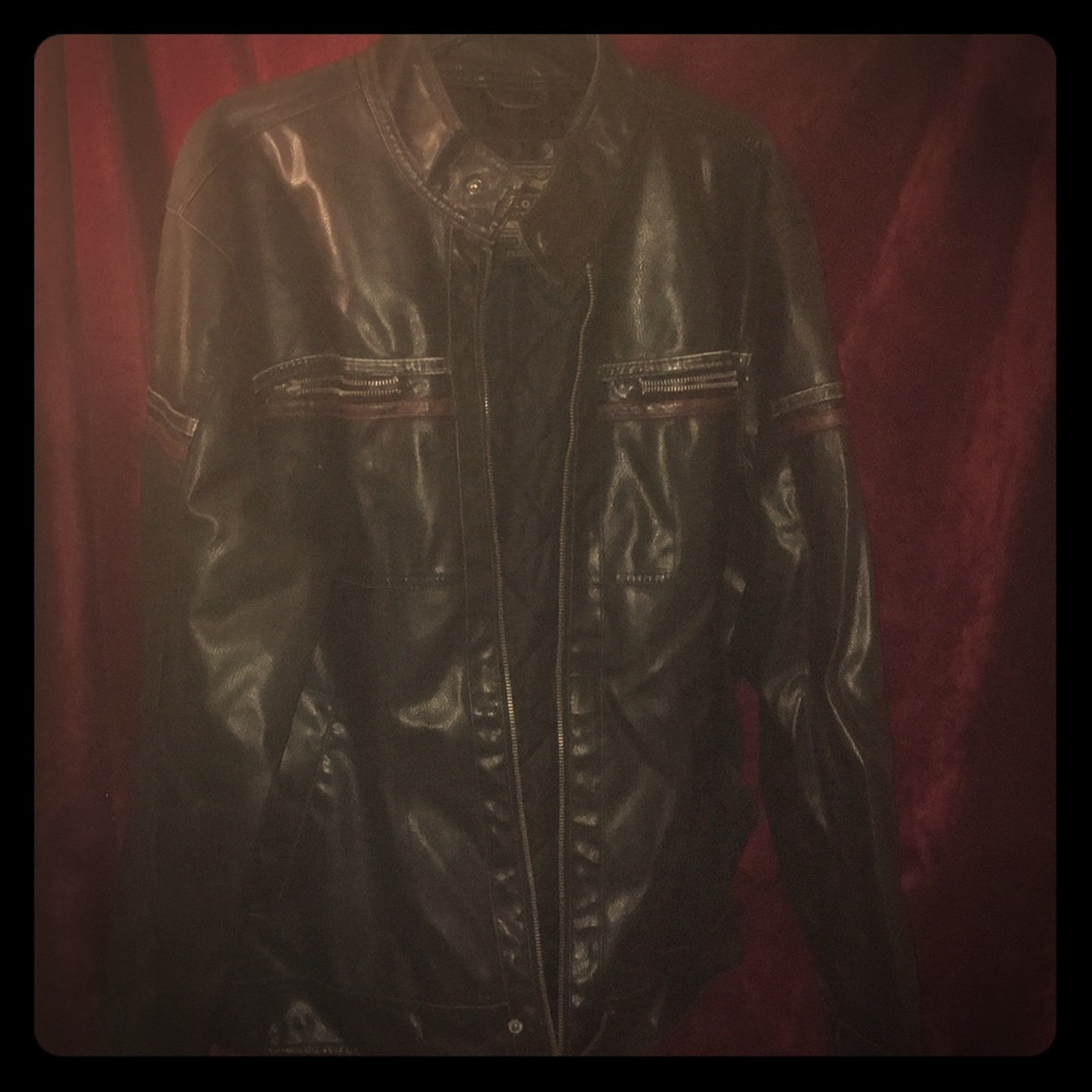 Men’s Leather Jacket